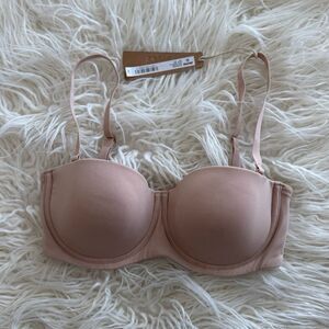 Skims Fits Everybody Strapless Bra Mica Size 32C